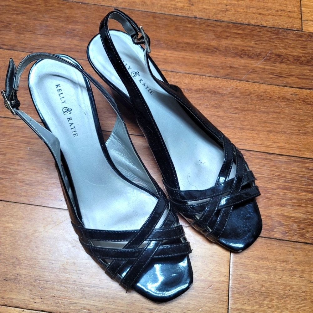 Kelly & Katie Wedge Sandal